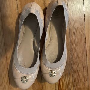 Nude Tory Burch flats